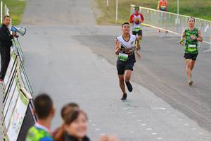 BIB: 1833
                            <button type="button" onclick="openModal(3531240)" class="btn btn-primary btn-sm float-right btn-popup" data-toggle="modal" data-target=".modal-high-quality">
                        <i class="fas fa-shopping-cart"></i> Add to Cart
                    </button>
                                            <button type="button" onclick="isThisMe(3531240, true)" class="btn btn-success btn-sm float-right btn-popup btn-isme hidden" data-toggle="tooltip" data-placement="bottom" title="นี่คือรูปของคุณใช่ไหม คลิกที่นี่เพื่อเอาเข้าอัลบั้ม">
                        <i class="fas fa-plus"></i> Add to album
                    </button>
                    <button type="button" onclick="isThisMe(3531240, false)" class="btn btn-warning btn-sm float-right btn-popup btn-isnotme hidden">
                        <i class="fas fa-ban"></i> Remove from album
                    </button>